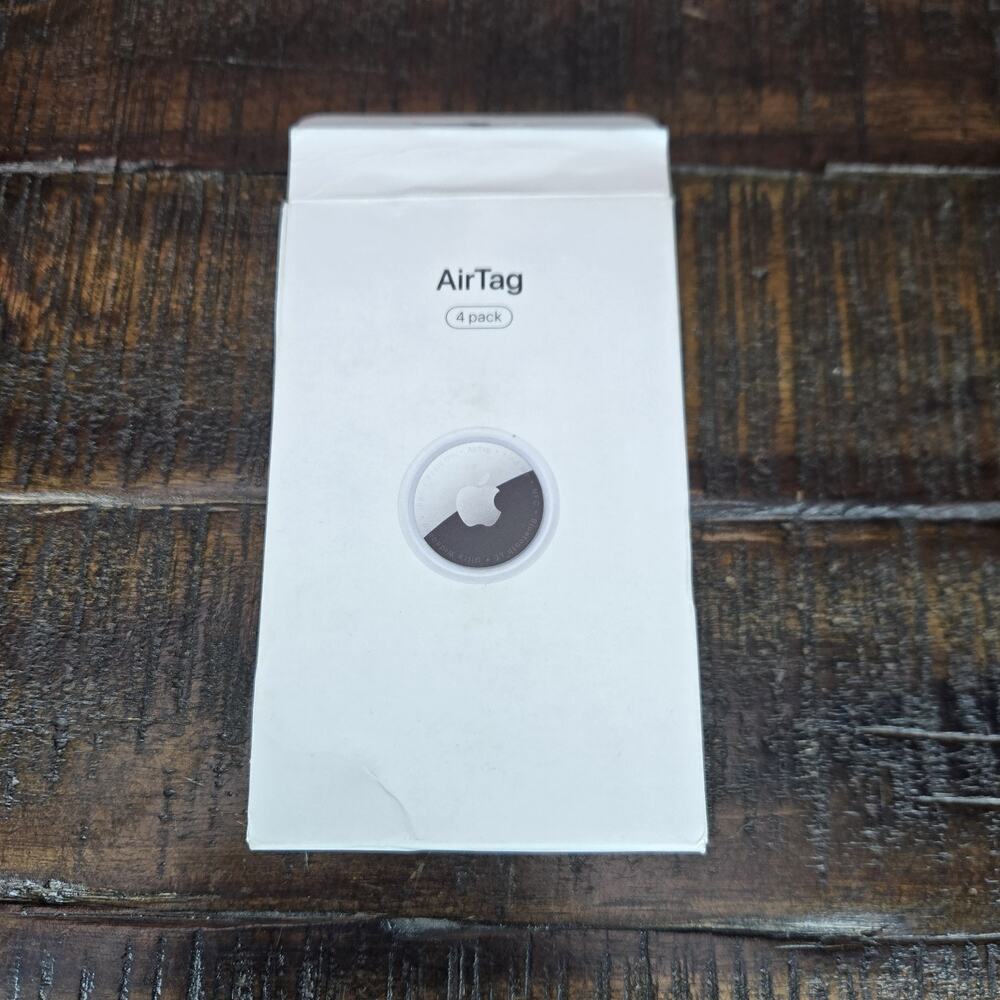 NEW Apple AirTag 4 Pack 1st Gen Bluetooth Tracker Find Keys Wallet Luggage